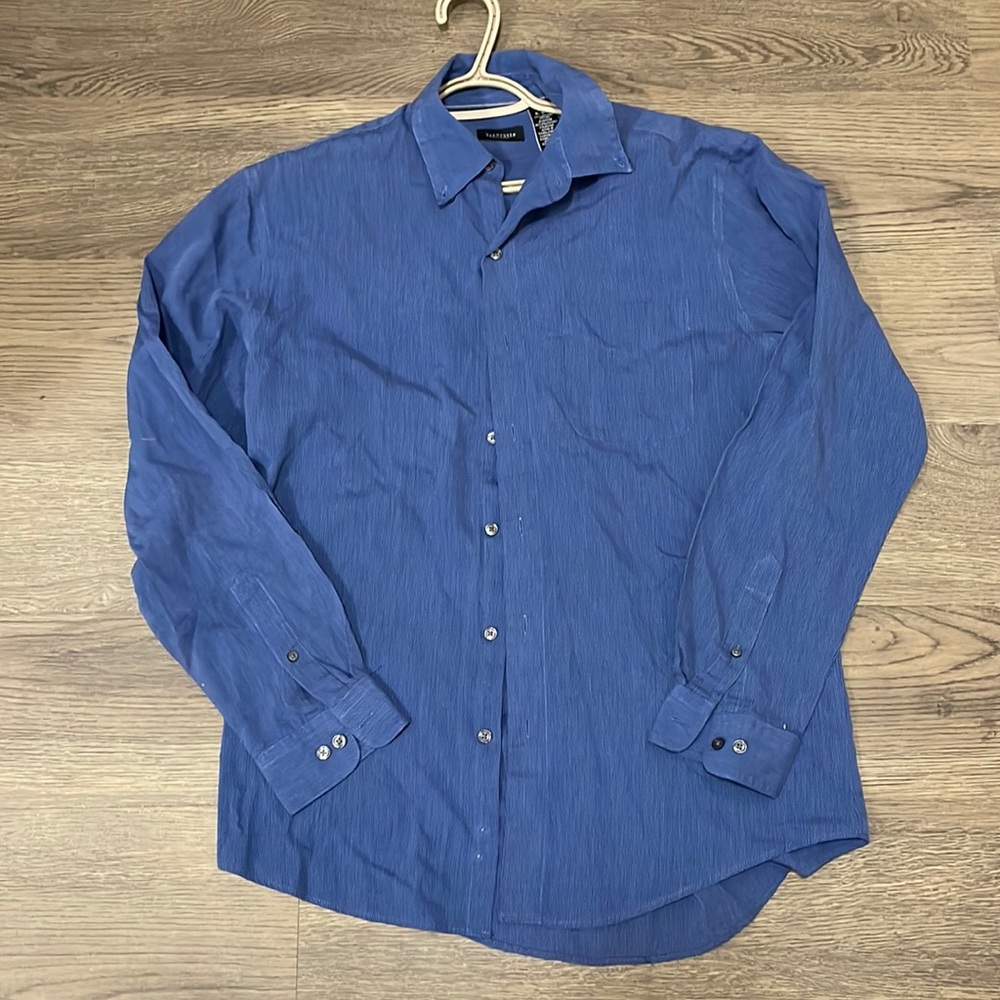 Like New Mens Van Heusen Dress Shirt